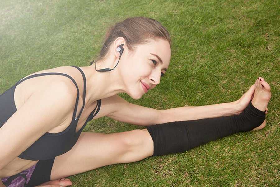 Черные беспроводные стереонаушники 1MORE iBFree Bluetooth Earphones
