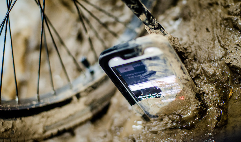 Lifeproof Fre для iPhone 6 - чехол, защищающий от грязи