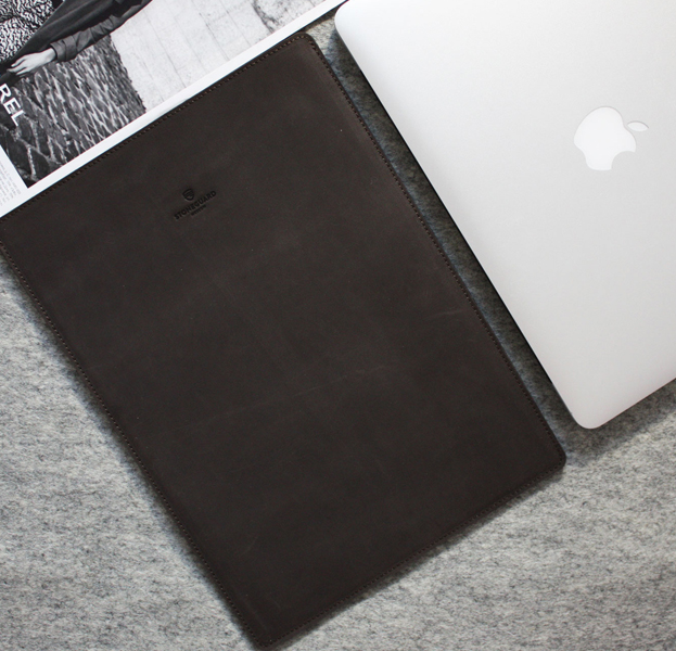 

Кожаный чехол для Macbook Pro 13" New 2016 Stoneguard Rock, Коричневый