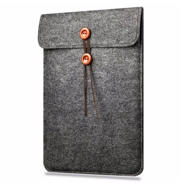 

Темно-серый фетровый чехол для Macbook Pro 15 2016/2017 Folder Button Case