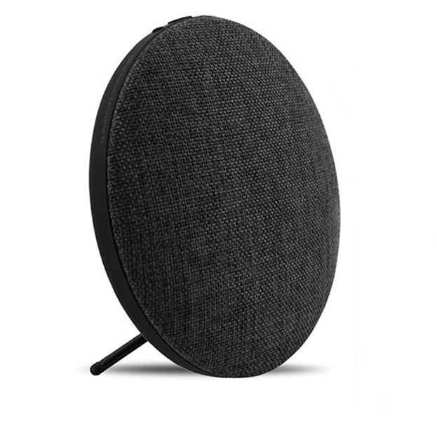 

Черная портативная Bluetooth колонка Remax RB-M9