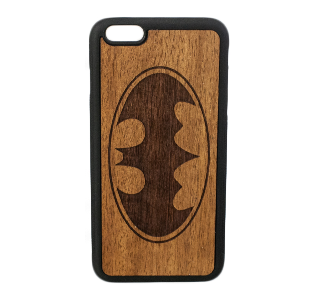

Деревянный чехол с силиконовой основой для iPhone 7/8 Plus "Batman"