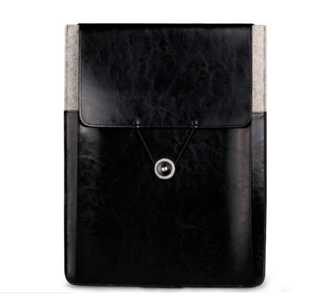 

Кожаный чехол для Macbook Pro 15" Retina Postman Light Gray/Black, Черный