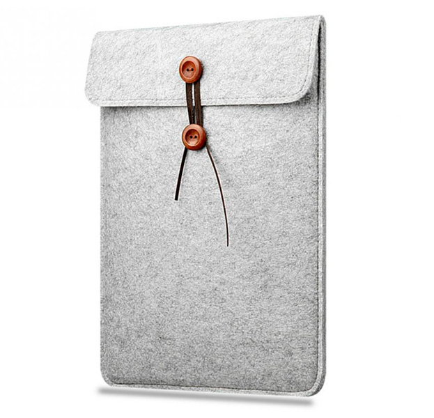 

Серый фетровый чехол для Macbook Air/Pro 13" Folder Button Case