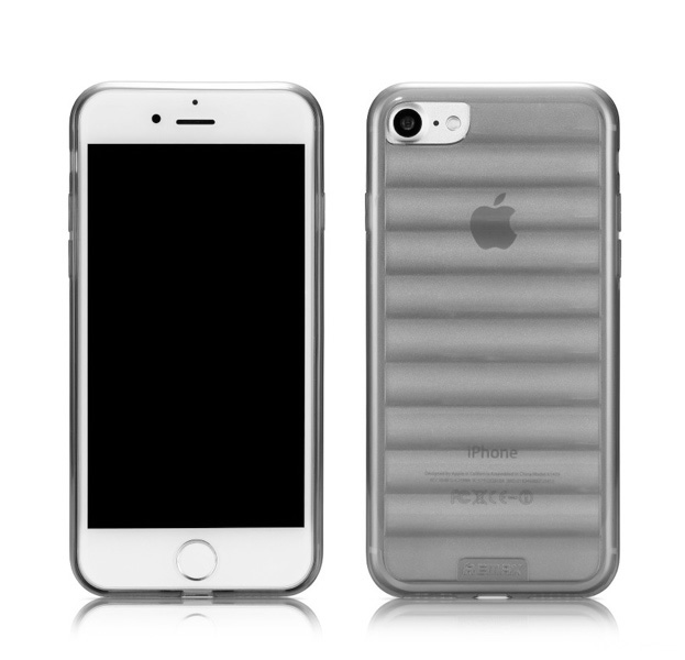 

Черный силиконовый чехол для iPhone 7/8 Remax Waves