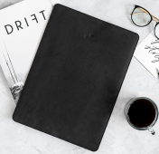 Изображение Кожаный чехол для Macbook Air 13 2018 - 2020 Stoneguard 511 Black